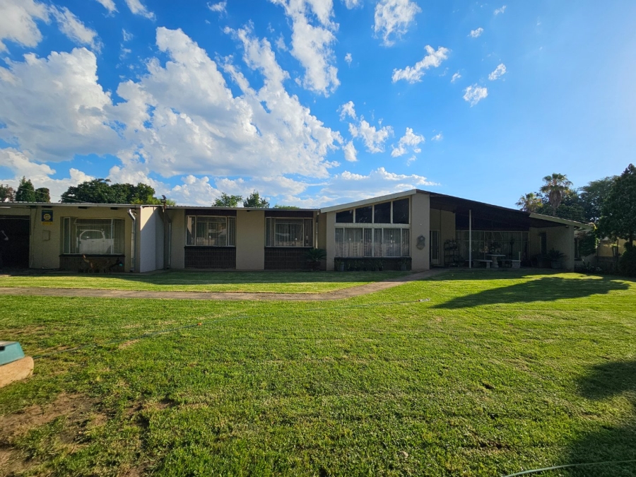 3 Bedroom Property for Sale in Sasolburg Ext 15 Free State